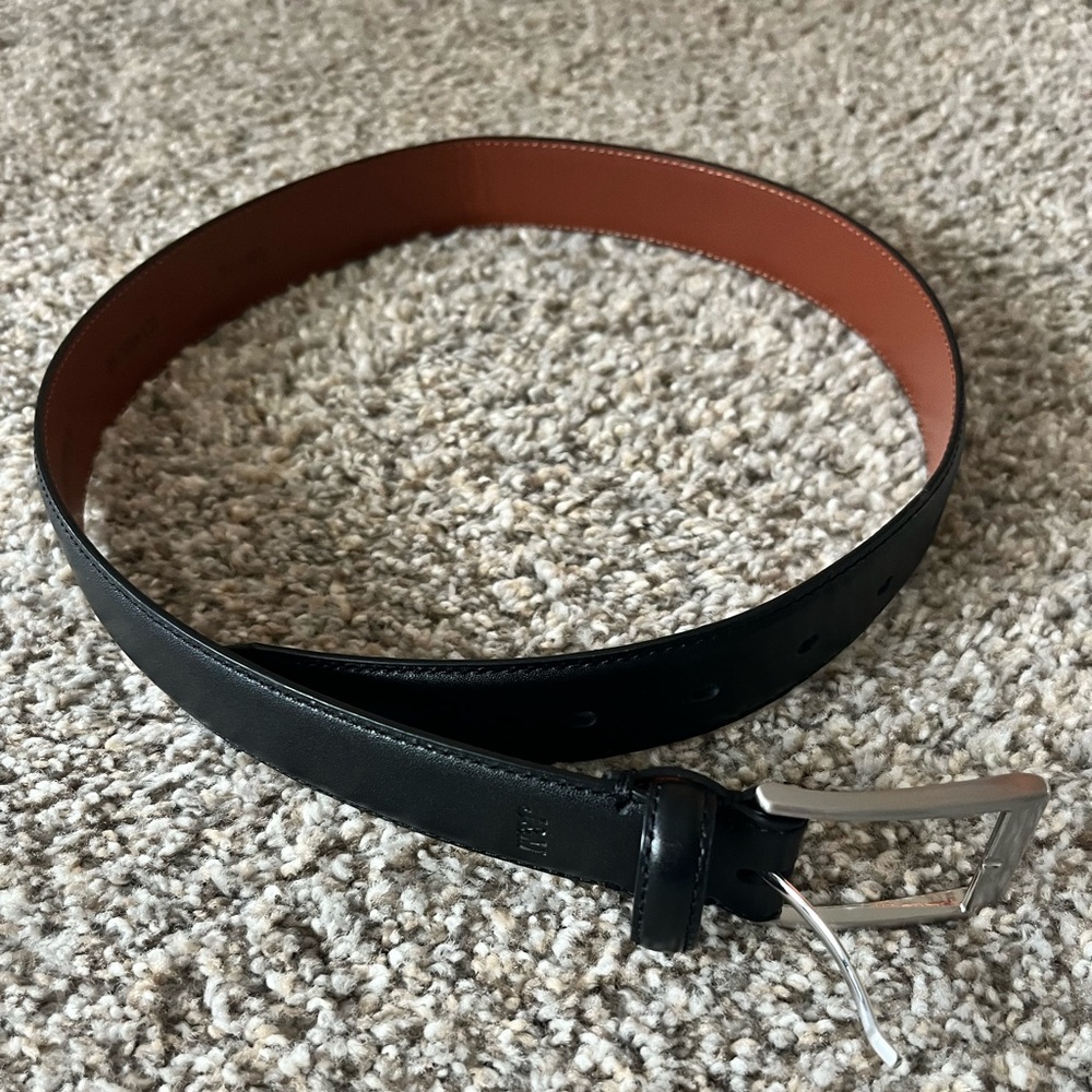 Johnson and Murphy Boys Black Leather Belt